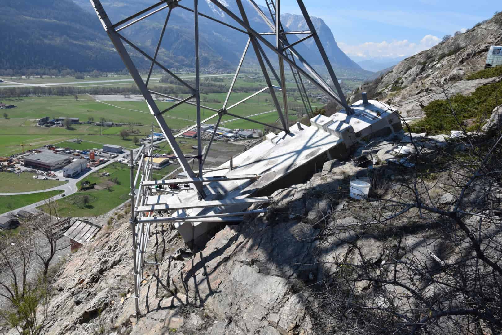 Arbeitsgerüst Stützenfundament / Luftseilbahn Gampel-Jeizinen