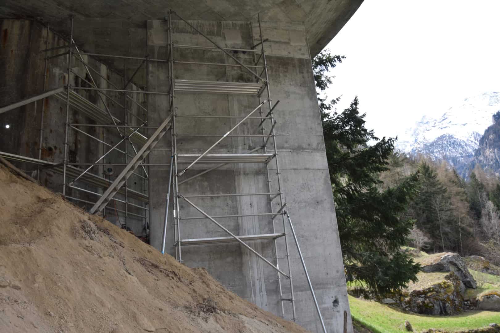 Arbeitsgerüst Wendeplatte St. Niklaus / Kanton Wallis